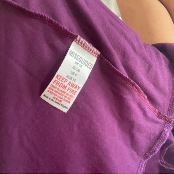 Beautiful purple dress - Picture 2 of 4